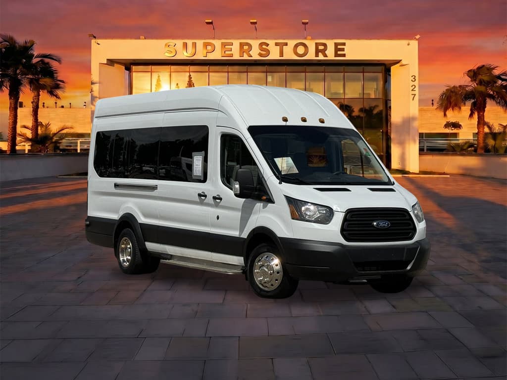 Dealer-provided photo of Ford Transit-350