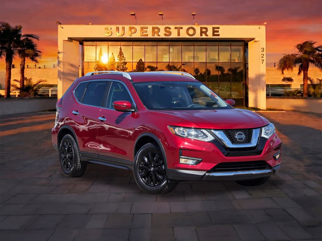 Dealer-provided photo of Nissan Rogue