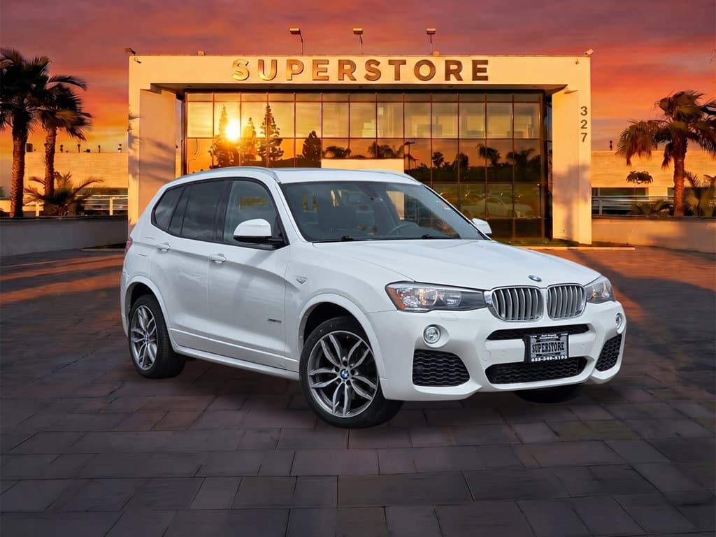 Dealer-provided photo of BMW X3