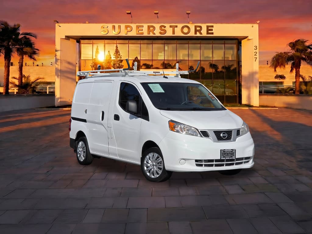 Dealer-provided photo of Nissan NV200