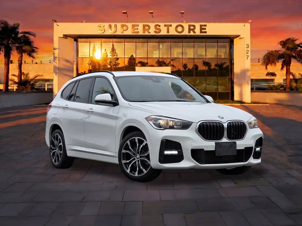 Dealer-provided photo of BMW X1