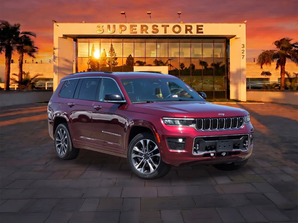 Dealer-provided photo of Jeep Grand Cherokee L