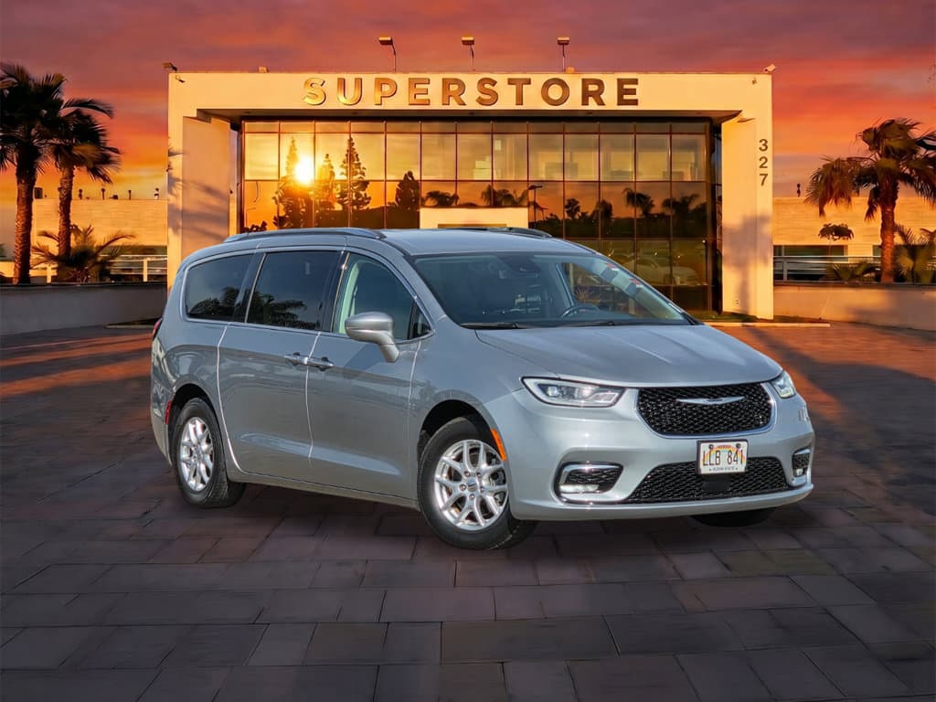 Dealer-provided photo of Chrysler Pacifica