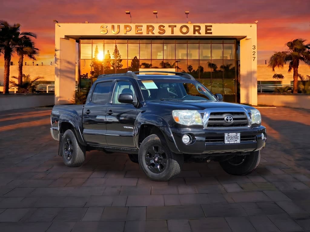 Dealer-provided photo of Toyota Tacoma